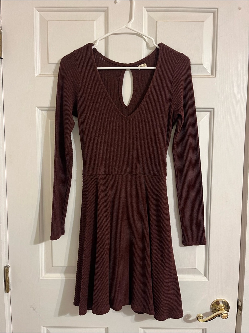 Hollister Ribbed Long-Sleeve Dress in Deep Burgundy